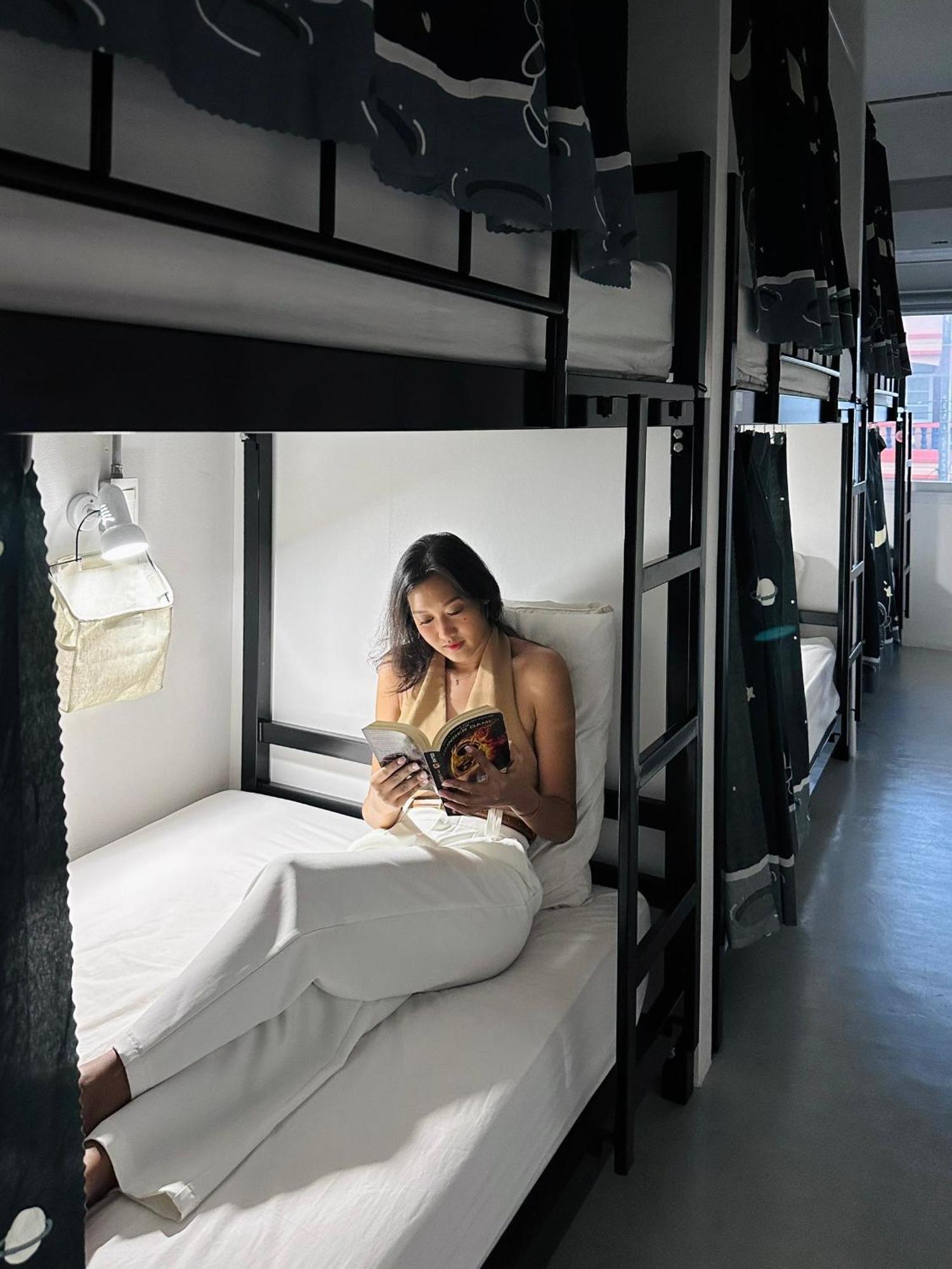 Prachan Hostel Thong Sala Bagian luar foto