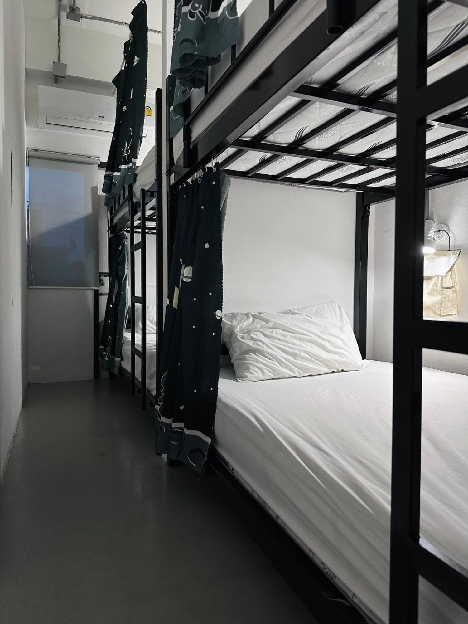 Prachan Hostel Thong Sala Bagian luar foto